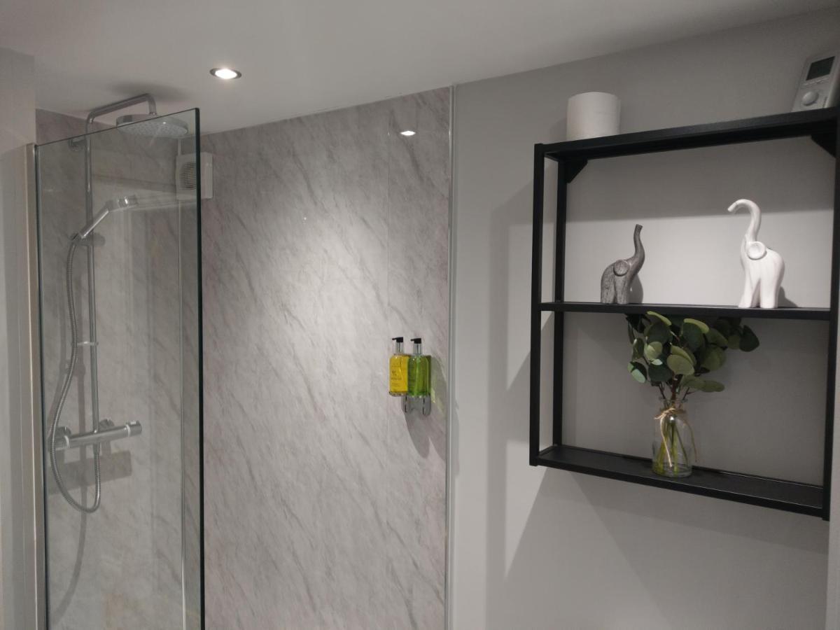 27 High Street Apartments Husbands Bosworth Екстер'єр фото